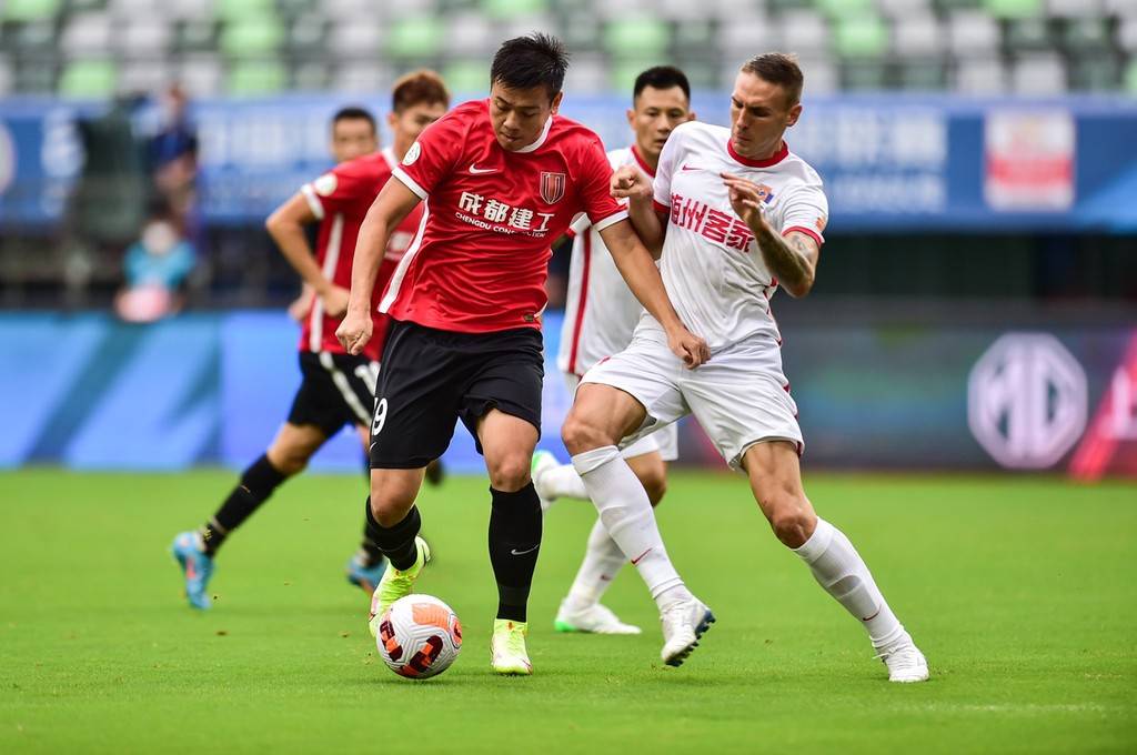 LD sports-里程碑夜广东宏远门线救险；法国杯今晨刷纪录；管理层满意；细节决定成败-LD sports